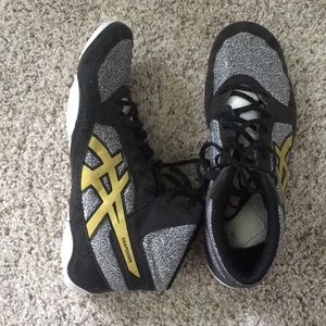 ASICS wrestling shoes size 11 men’s
